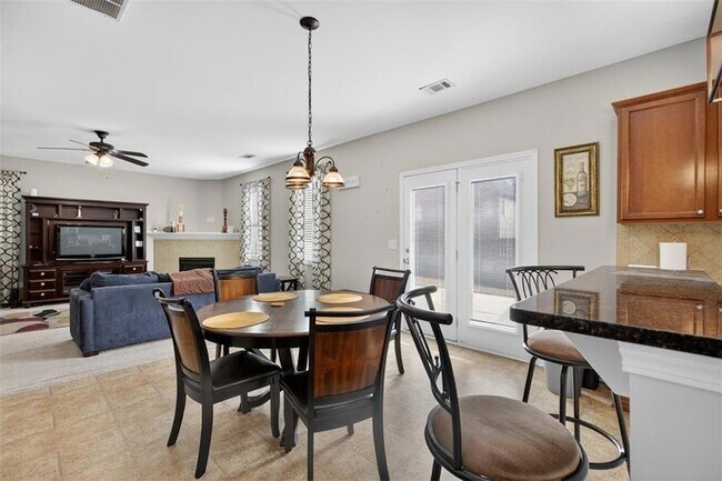 Building Photo - 267 Collingsworth Trace NE