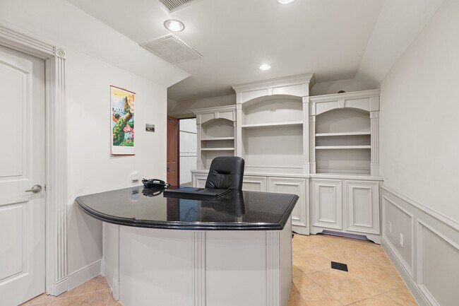 Building Photo - 7302 Domino Ln