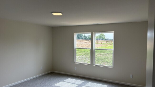 Building Photo - 16932 Aiken Rdg Cir