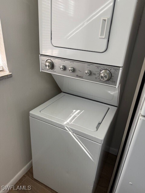 Building Photo - 4900 Biscayne Dr