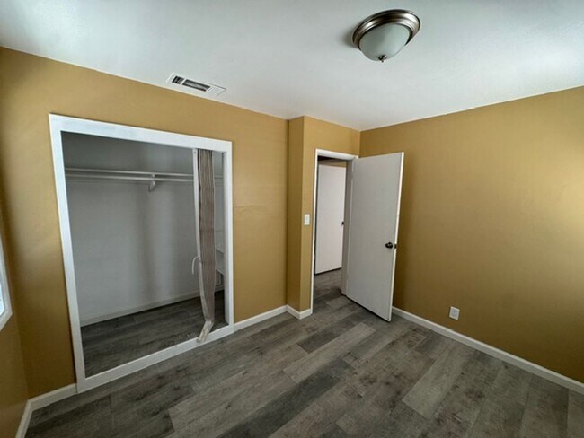 Building Photo - Single Story Cozy Home in San Jacinto