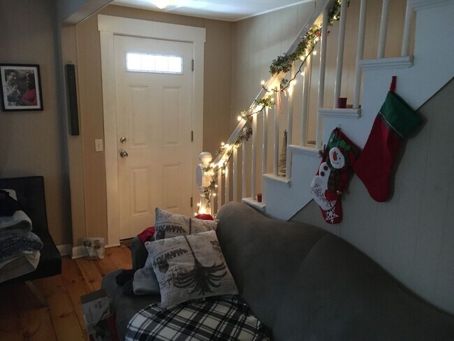 Building Photo - 11-13 Lafayette Street