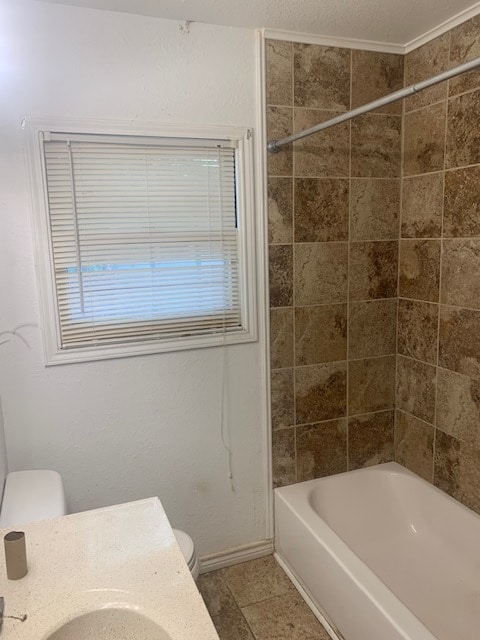 Building Photo - 2400 Belmeade St