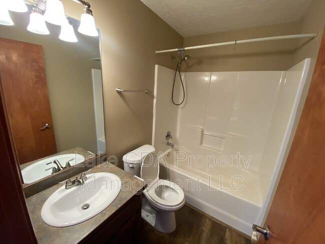 Building Photo - 8920 Torrey Ln