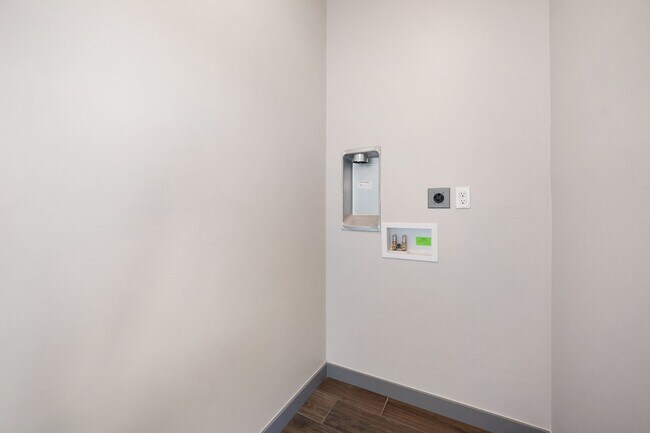Building Photo - 4105 NW 180th St
