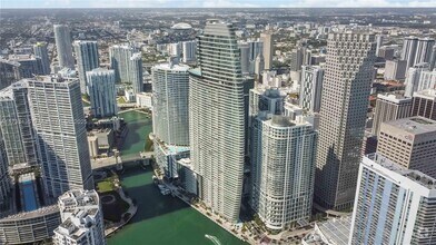 Building Photo - 300 Biscayne Blvd Way