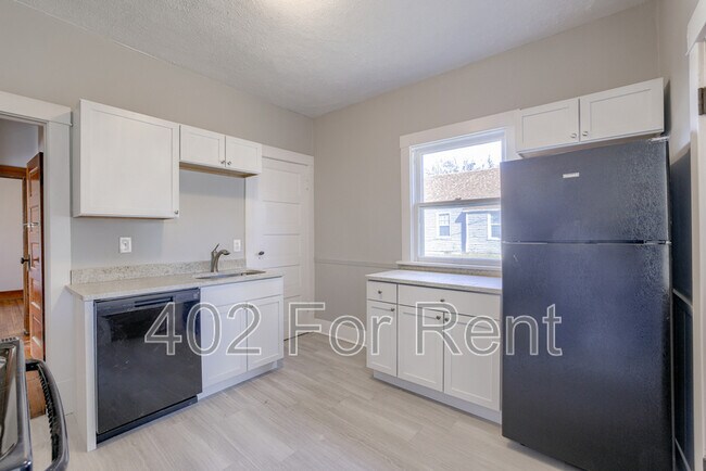 Building Photo - 3617 N 64th Ave