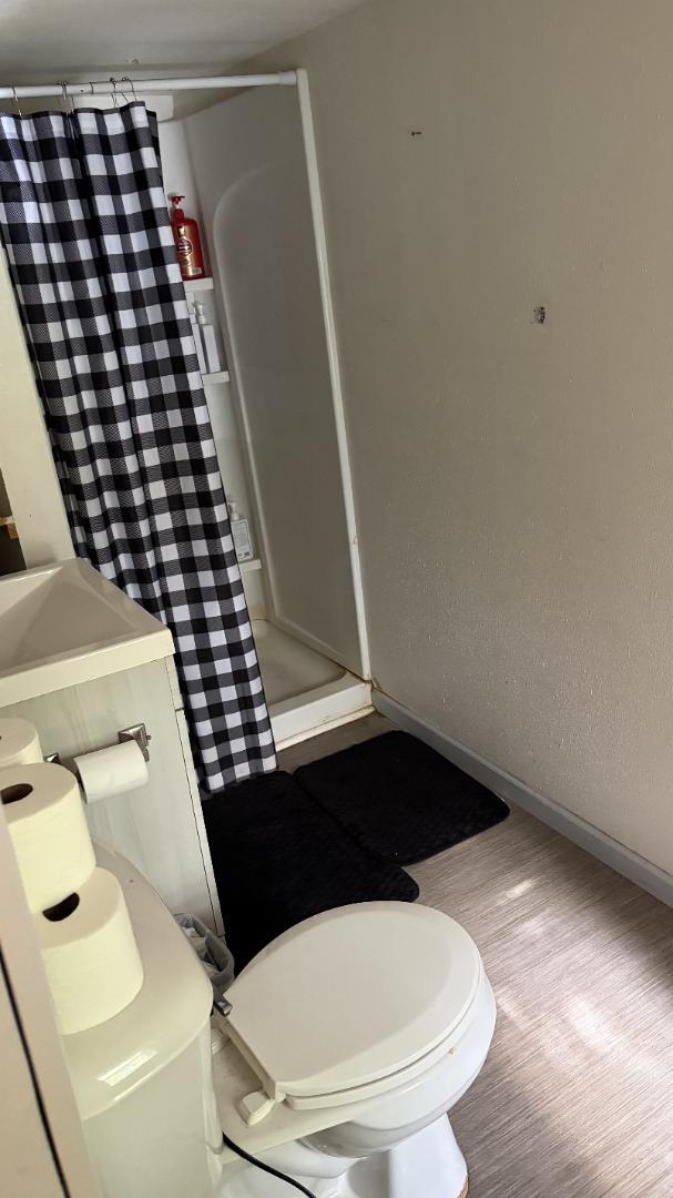 Building Photo - 921 Vine St