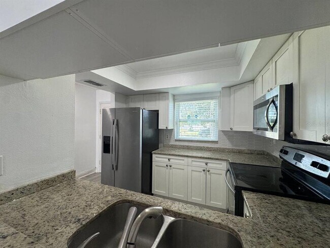 Building Photo - 5102 Lawnton Ct