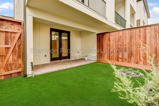 Building Photo - 2724 Dolce Oaks Dr