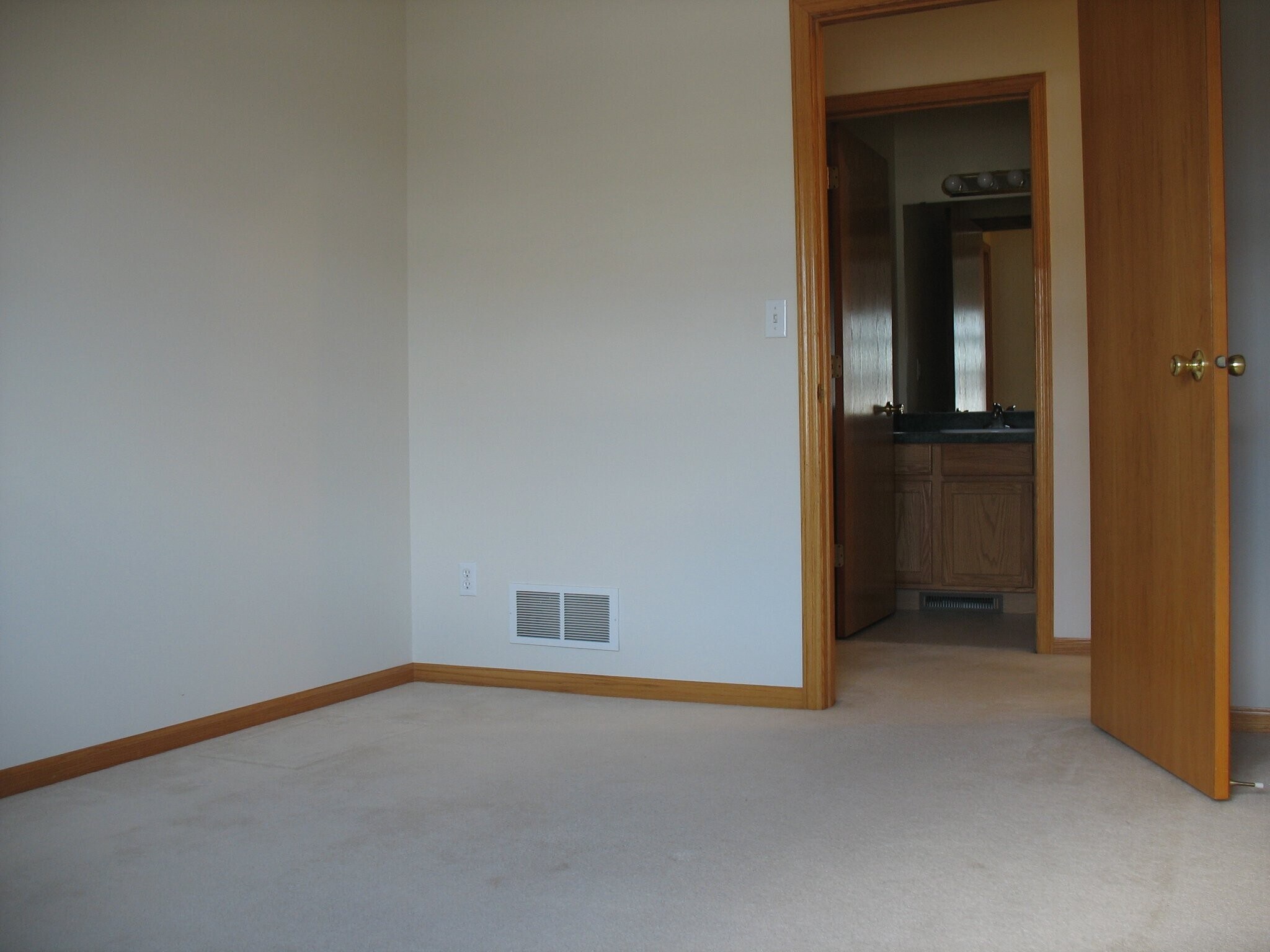 Building Photo - 2501 Cobble Hill Ct