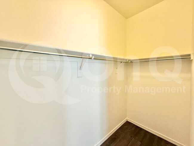 Building Photo - 22417 W Loma Linda Blvd