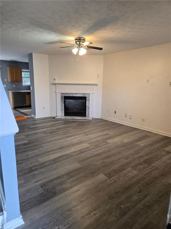 Building Photo - 830 Melrose Park Pl NW