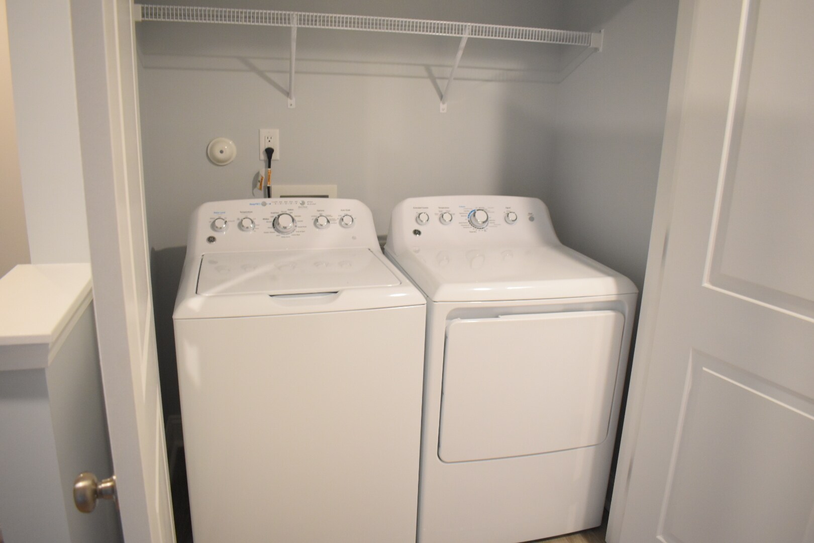 Building Photo - 4624 Runaway Bay Ln