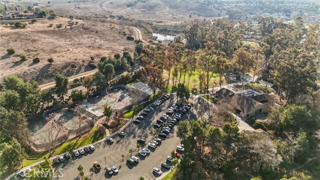 Building Photo - 9 Moon Shadow