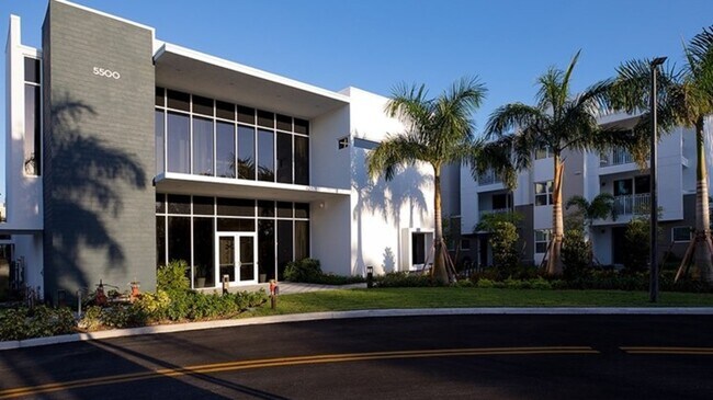 Building Photo - 5500 Broken Sound Blvd NW
