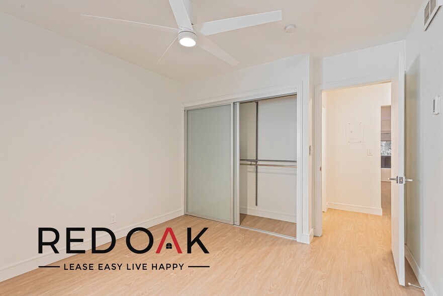 Building Photo - 1007 Lincoln Blvd