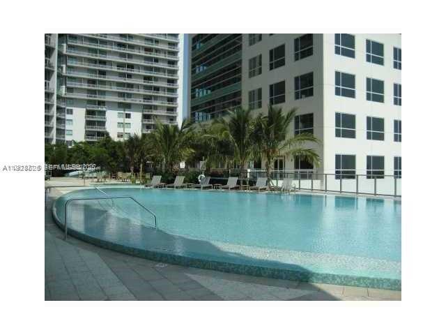 Building Photo - 185 SW 7th St