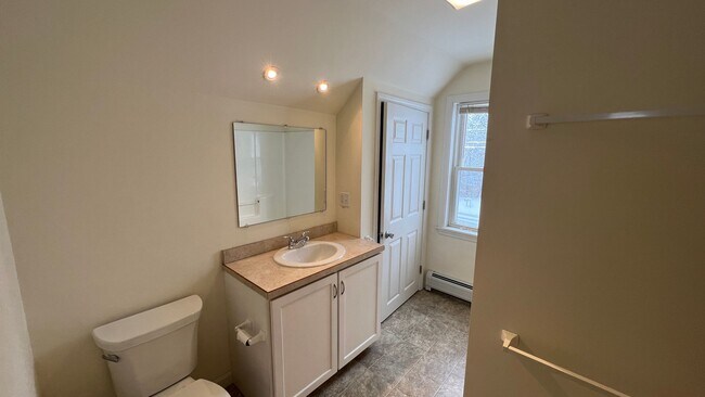 Building Photo - Conventional Style 3 BR Single Family Home...