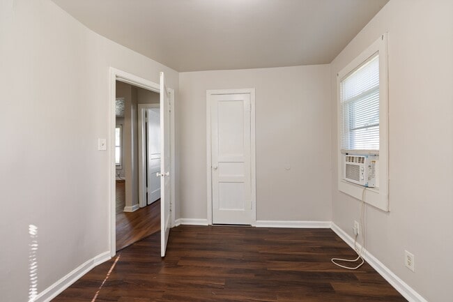 Building Photo - 1018 Navaho Pl