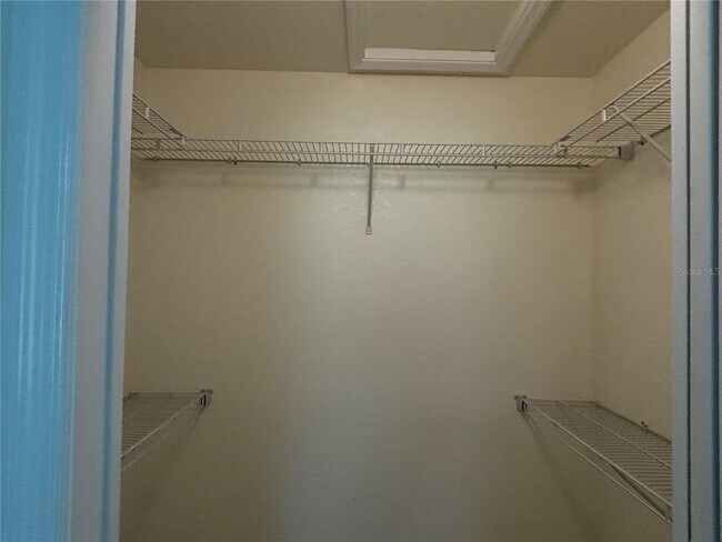 Building Photo - 1876 Atwater Dr