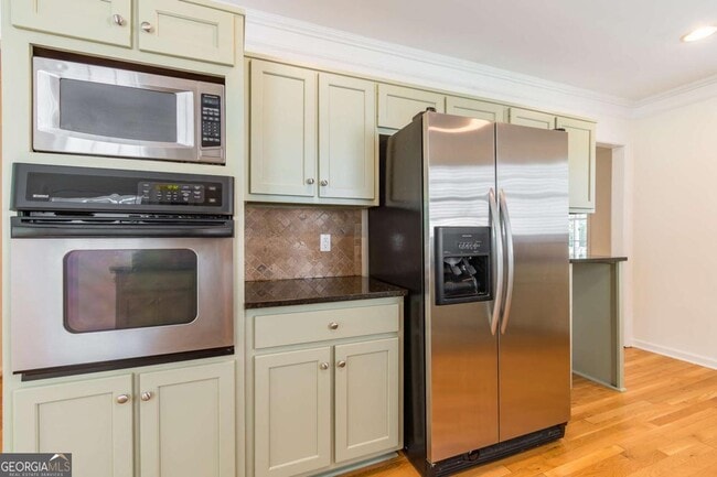 Building Photo - 2820 Hosea L Williams Dr NE