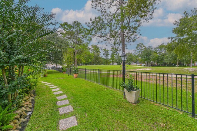 Building Photo - 19118 Polo Meadow Dr