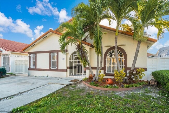 Building Photo - 7562 W 32nd Ct