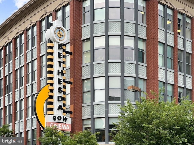 Building Photo - 4817 Chevy Chase Blvd