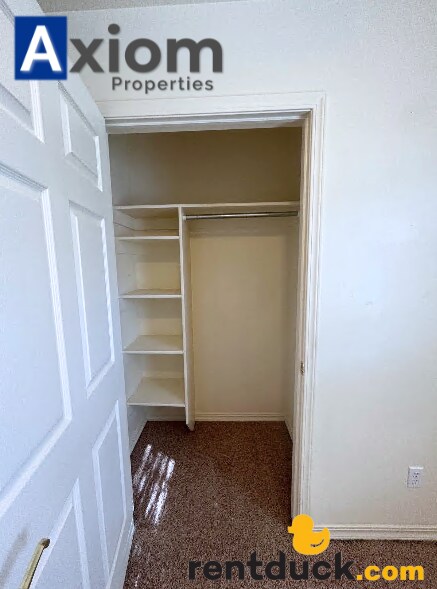 Building Photo - 465 Taft Ave