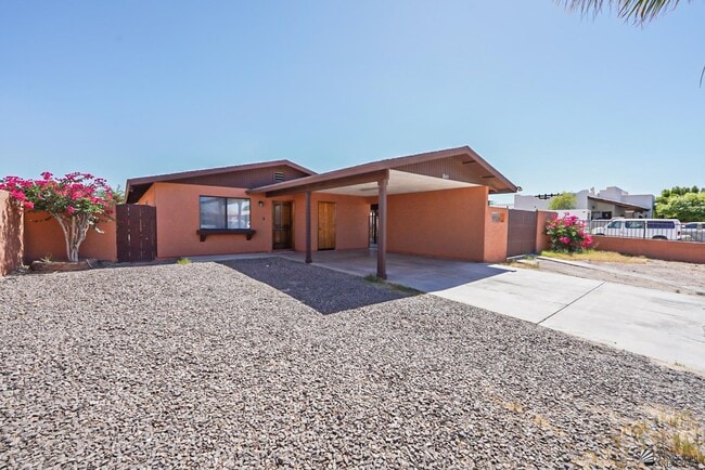 Building Photo - 1183 Babbitt Ln