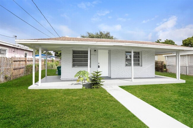 Primary Photo - 2161 NW 97th St