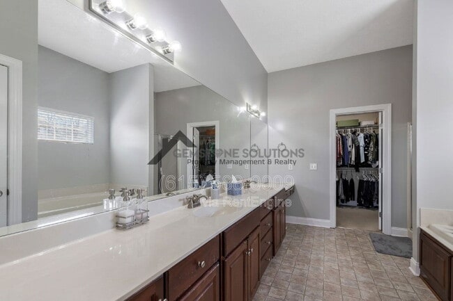 Building Photo - 212 Stecoah Ct