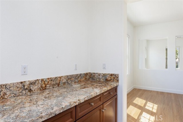 Building Photo - 11400 Bluebird Way