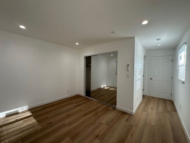 Building Photo - Completely remodeled and located on a quie...