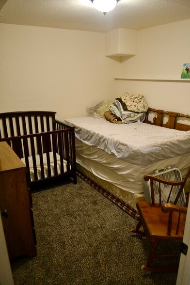 Building Photo - 923 4th St SW