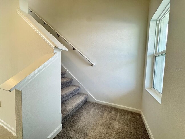 Building Photo - 1946 Sarah St