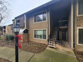 Building Photo - 9160 Madison Ave