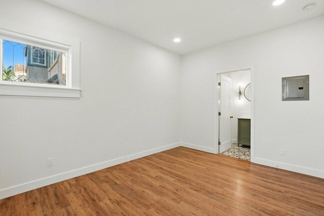 Building Photo - 312 Brookes Ave