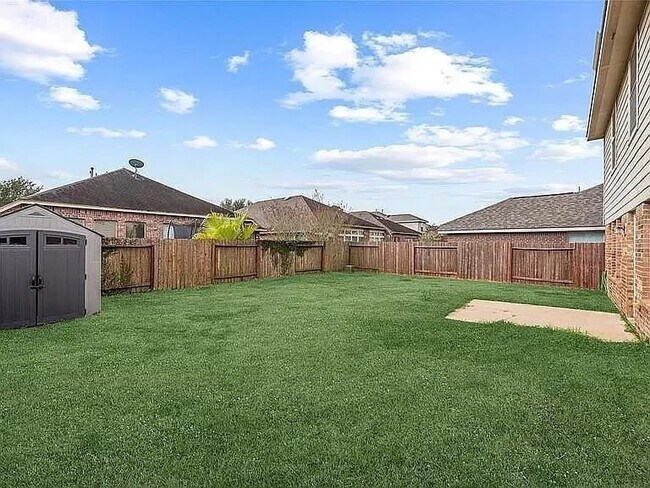 Building Photo - 20127 Broad Run Ln