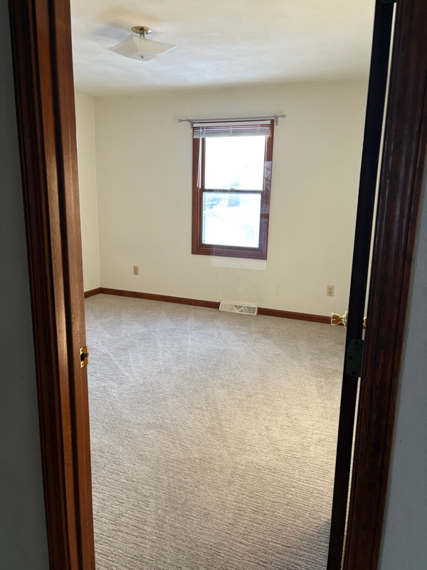 Building Photo - 1234 W Governor St