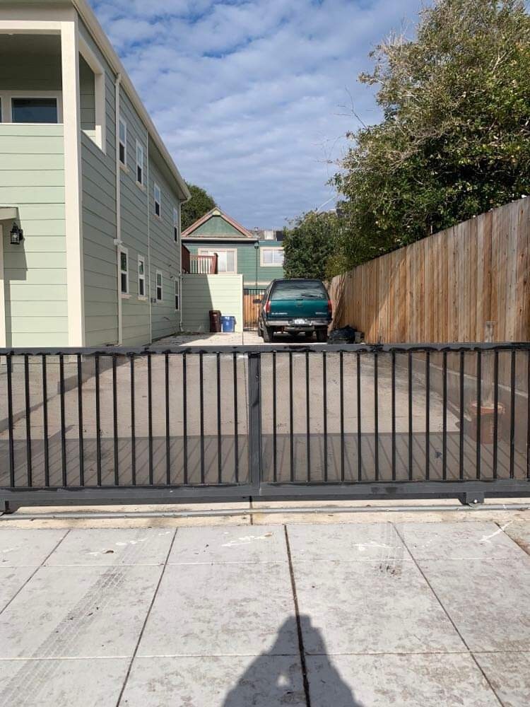 Building Photo - 1220 59th St