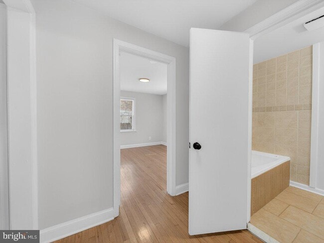 Building Photo - 9325 Brentsville Rd