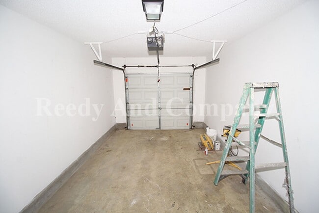 Building Photo - 4178 Brighton Dr