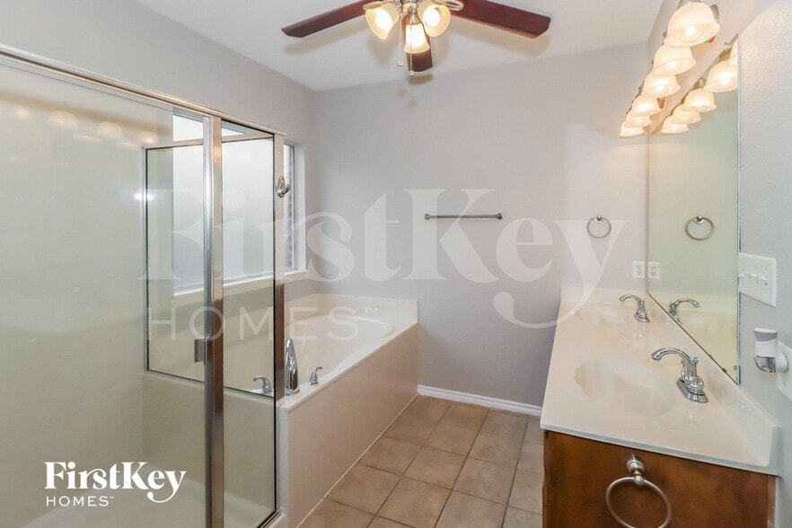 Building Photo - 1104 Hearthstone Dr