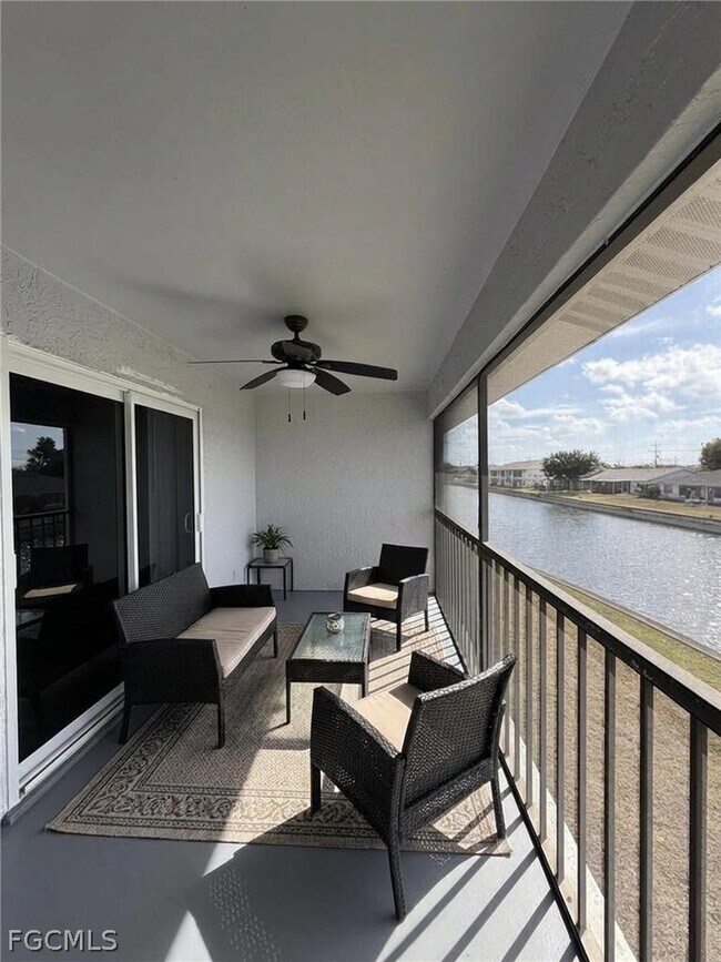 Building Photo - 1248 SE 7th St