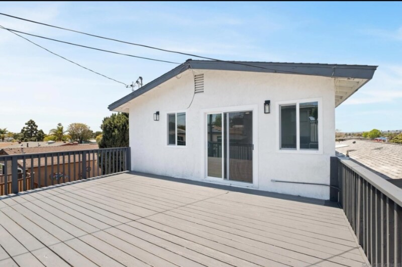 Building Photo - 3781 Ashford St