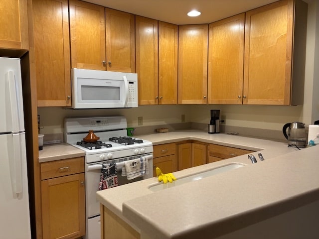 Building Photo - 360 W Washington Ave