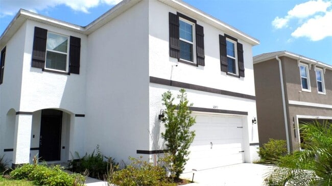 Building Photo - 32871 Brooks Hawk Ln