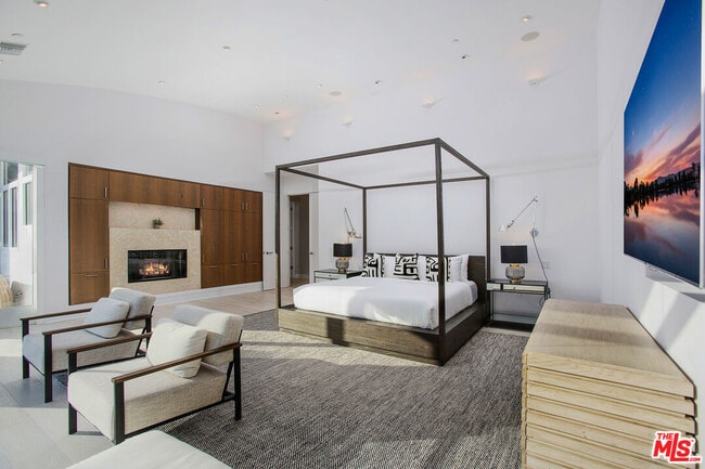 Building Photo - 27454 Winding Way